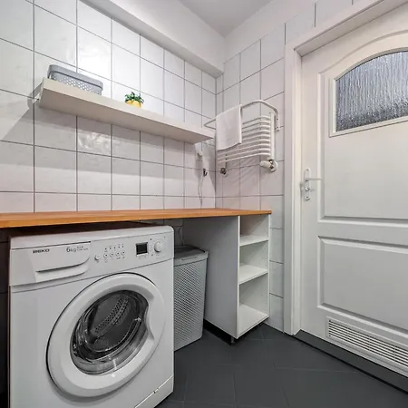 Kniaziewicza Old Town By Bookinghost Wrocław